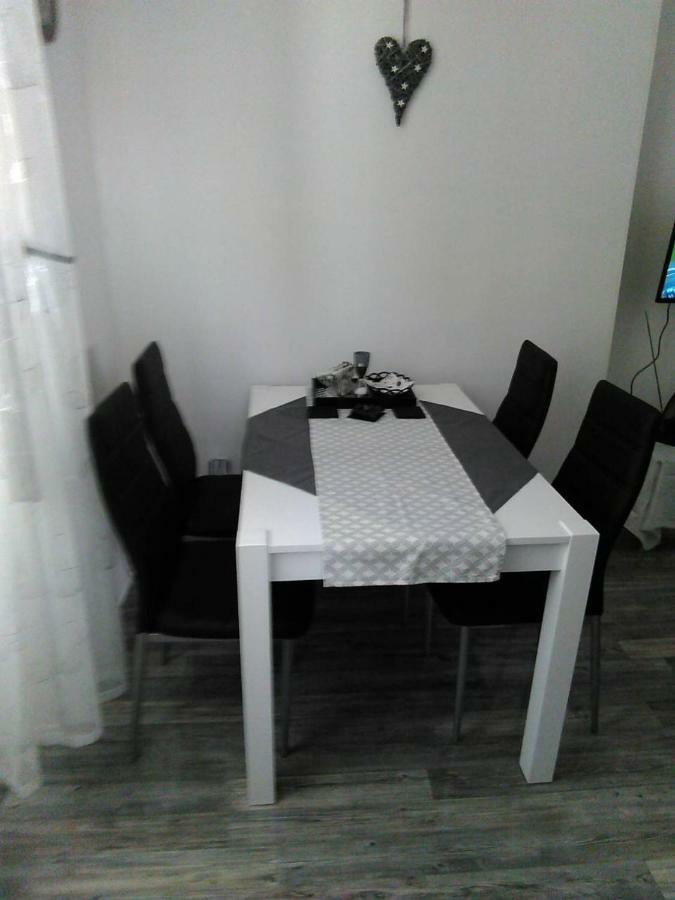 Apartment Doni 里耶卡 外观 照片